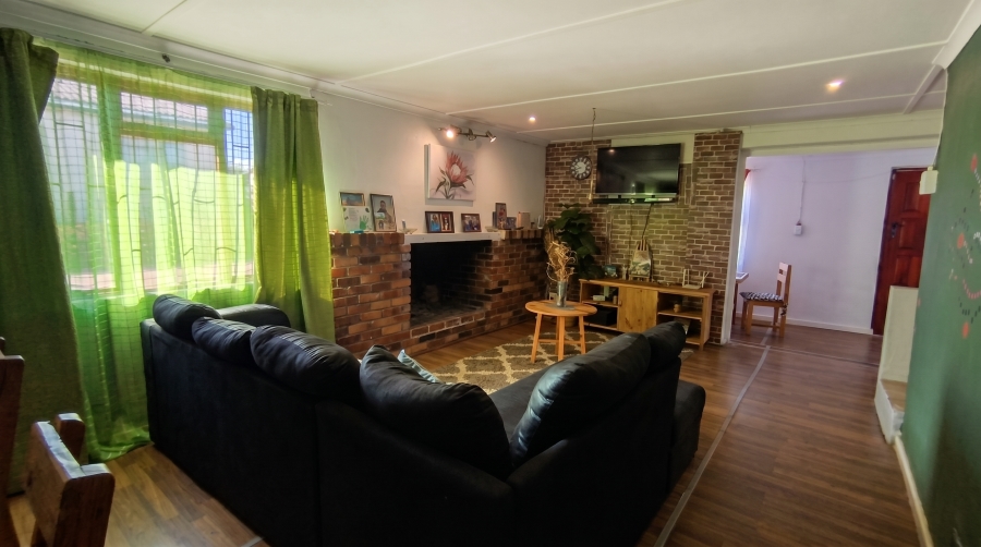 4 Bedroom Property for Sale in Napier Western Cape